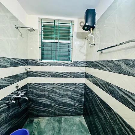 Al-Kabeer Serene Pond Retreat Kowdiar 4Bhk Thiruvananthapuram Exterior photo